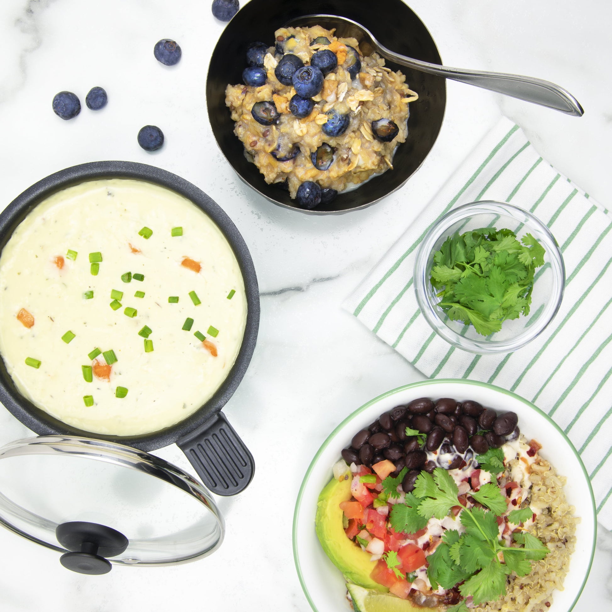 5-Inch Noodle Cooker & Skillet Electric Hot Pot, Blackberry